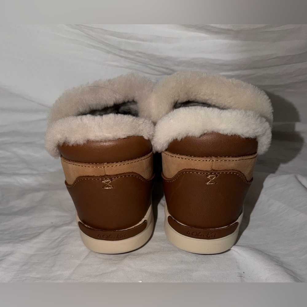 OluKai Mālua Hulu Shearling Slipper Bootie - Picture 6 of 9
